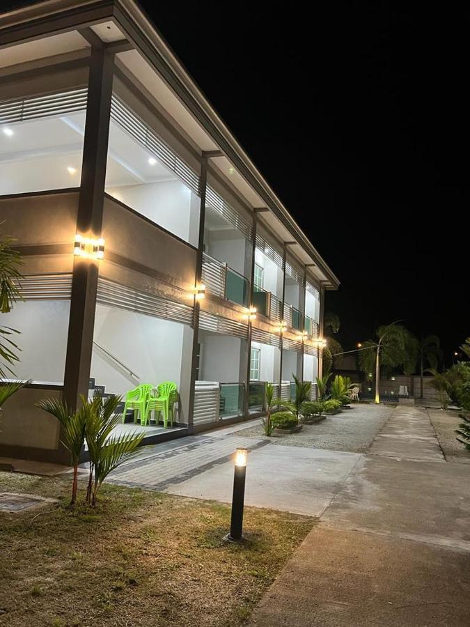 Aneeda Inn Pantai Cenang Kültér fotó