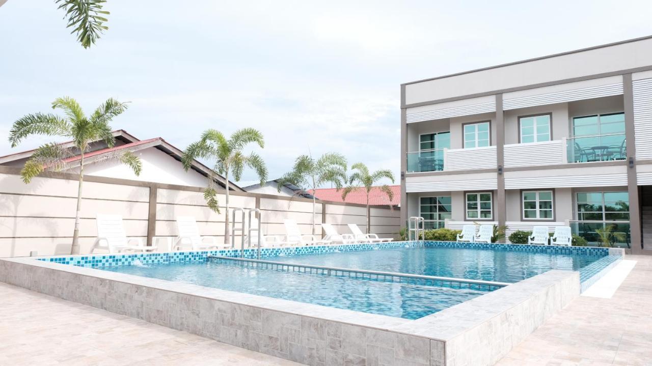 Aneeda Inn Pantai Cenang Kültér fotó