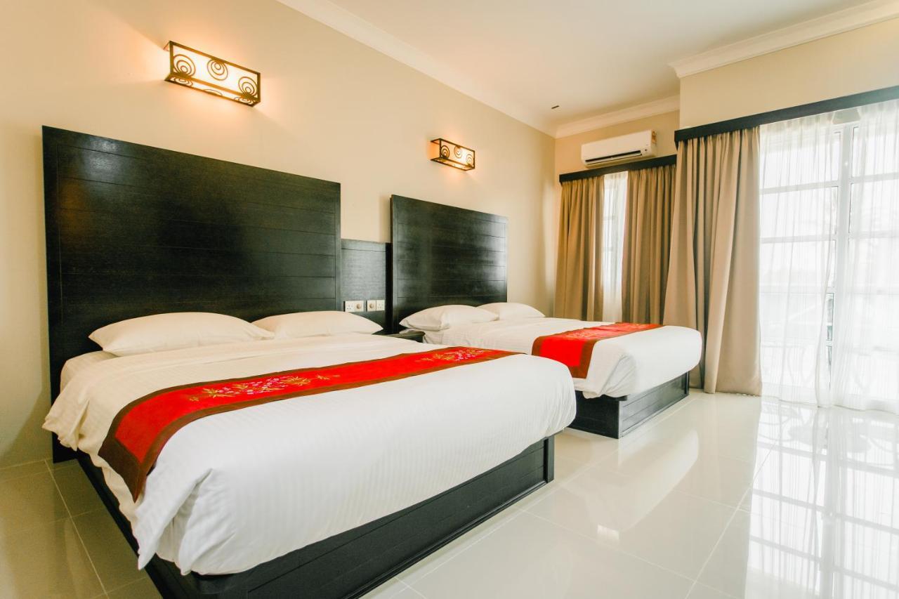 Aneeda Inn Pantai Cenang Kültér fotó