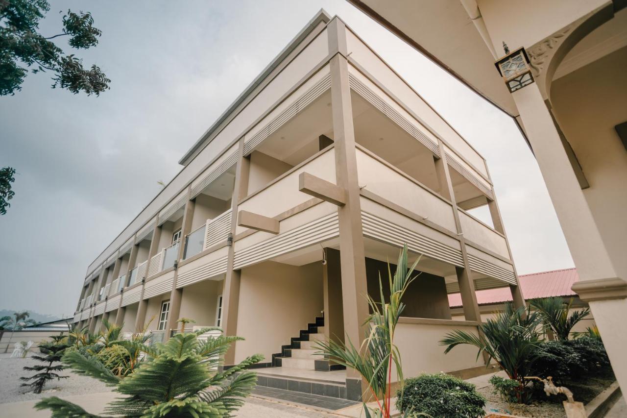 Aneeda Inn Pantai Cenang Kültér fotó